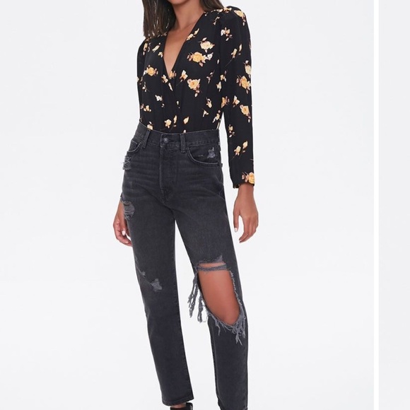 Forever 21 Small Black & Floral Print Surplice Bodysuit Long Sleeved Lightweight - Picture 4 of 4